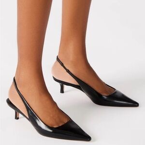 Steve Madden Kari Black Leather Heels